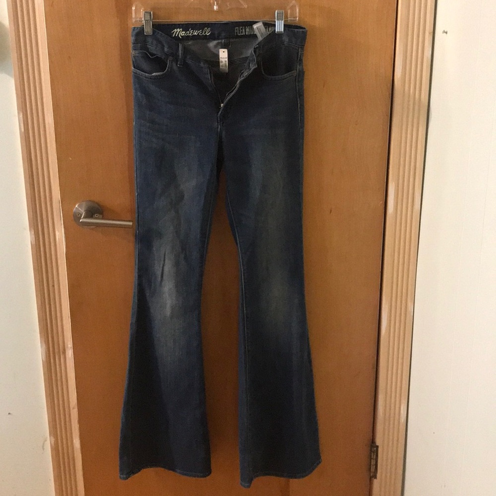 BNWT Madewell high rise Flea Market Flair jeans